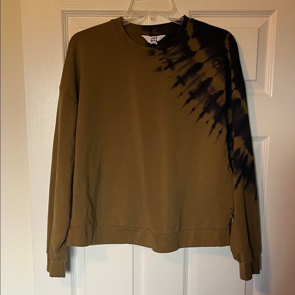 JoyLab Olive and Black Patterned Sweatshirt